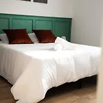 Holiday home Le 335 - Maison De Charme - Parking - Proche Circuit Des 24h Le Mans